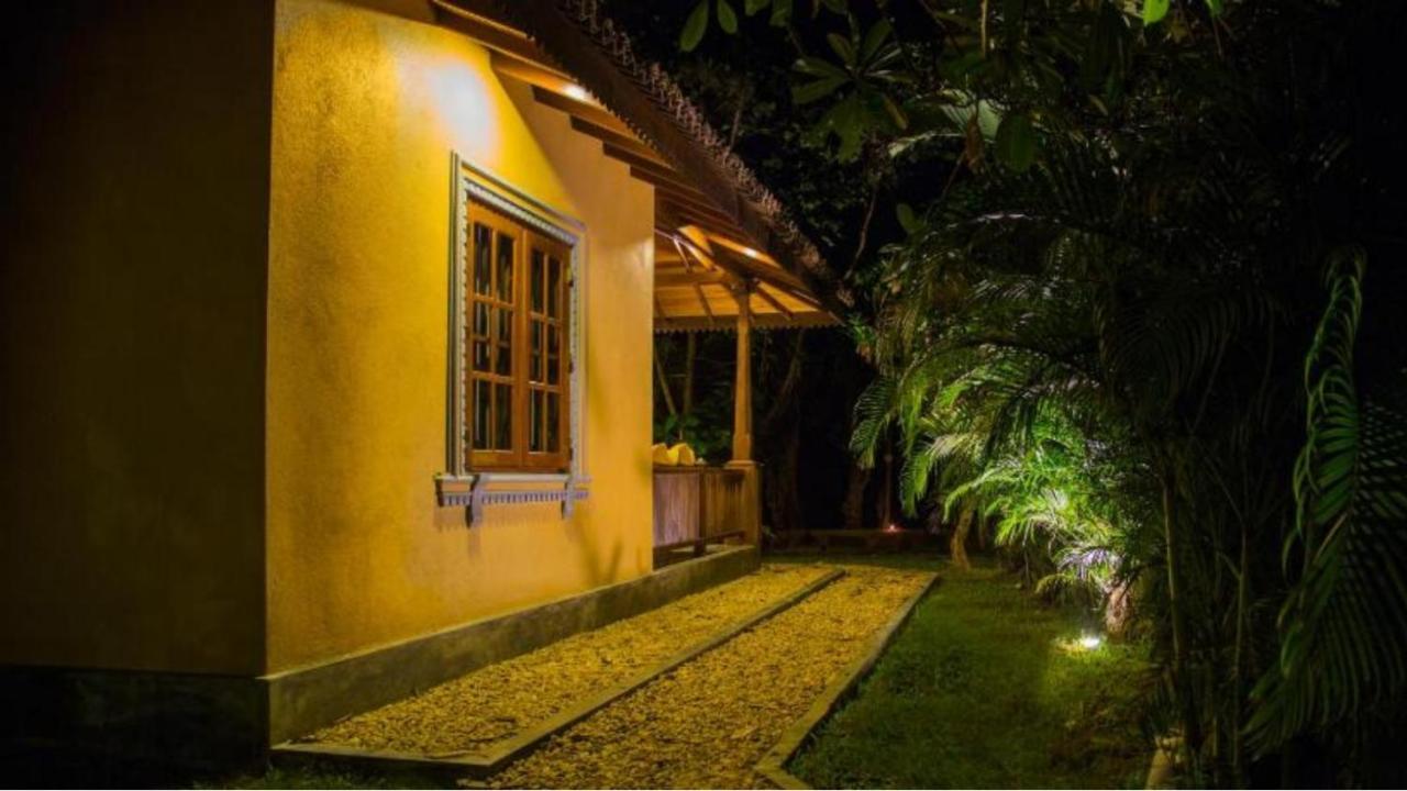 Birds Paradise Cabanas Unawatuna Eksteriør bilde